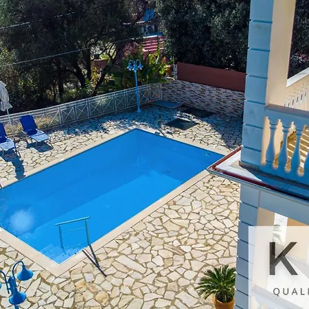 Asterea In Ratzakli Village, 5 Minutes From Kaminia & Mounda Beach! Ratzaklion