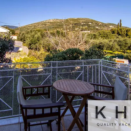 Asterea In Ratzakli Village, 5 Minutes From Kaminia & Mounda Beach! Ratzaklion