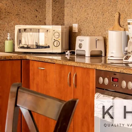 Asterea In Ratzakli Village, 5 Minutes From Kaminia & Mounda Beach! Вилла
