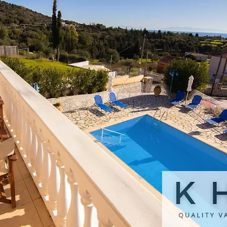 Вилла Asterea In Ratzakli Village, 5 Minutes From Kaminia & Mounda Beach! *